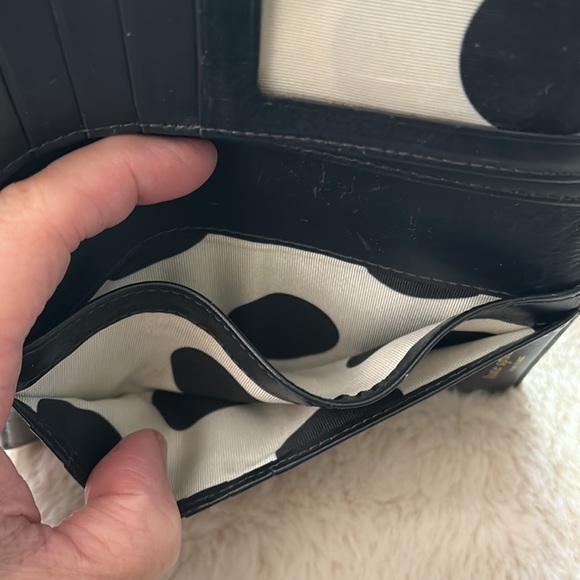 Kate Spade Large Slim Bifold Wallet Black - Picture 4 of 8